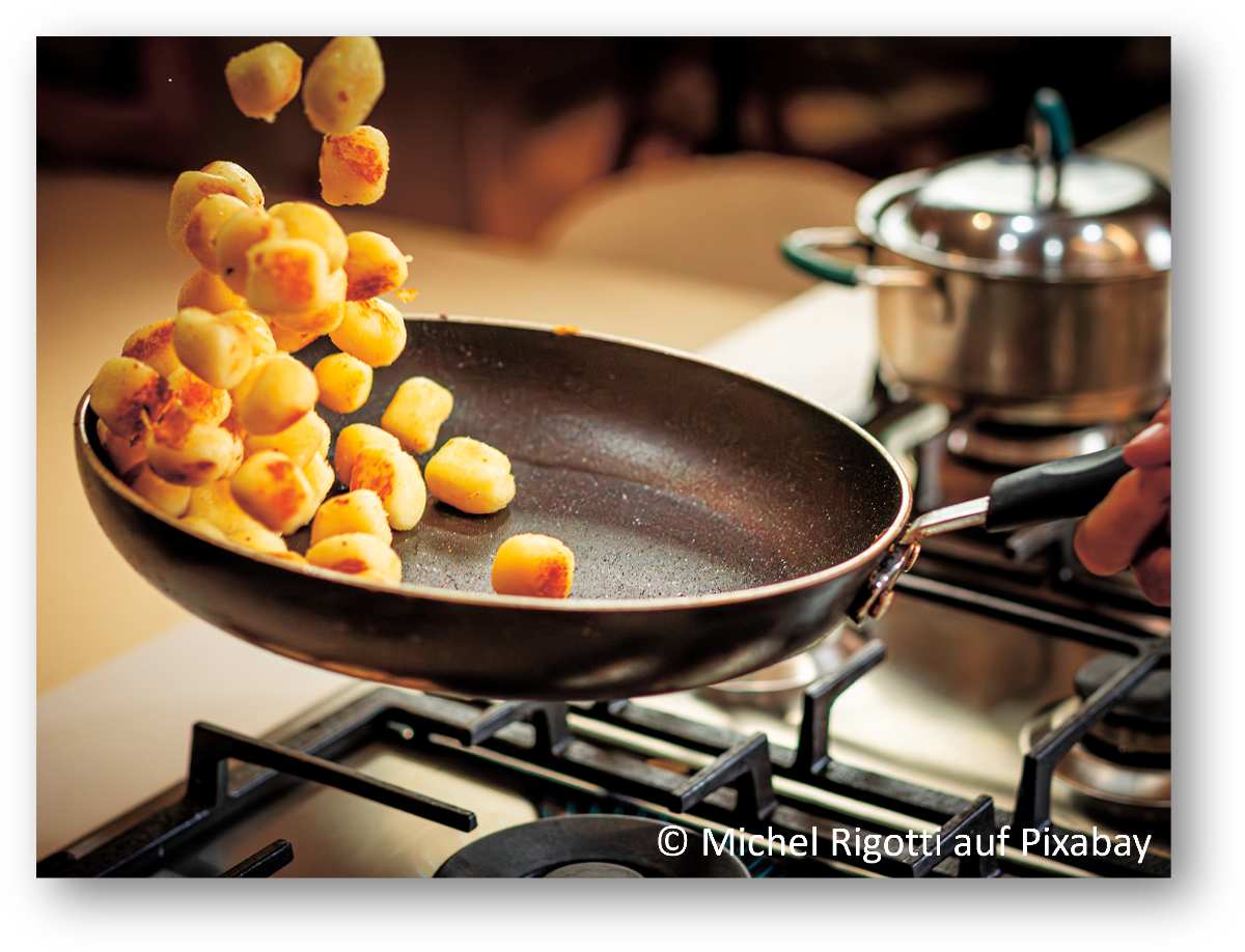 Kartoffeln werden geröstet